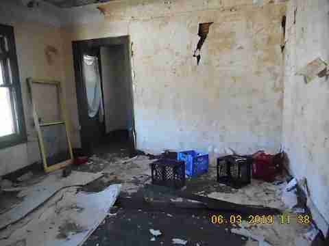 2215 Monterey (10)_m.jpg